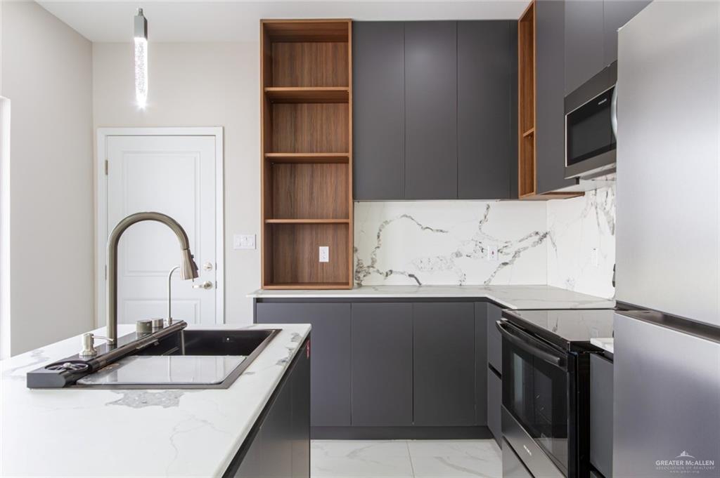 Photo 6 of 4216 Hummingbird Avenue #74