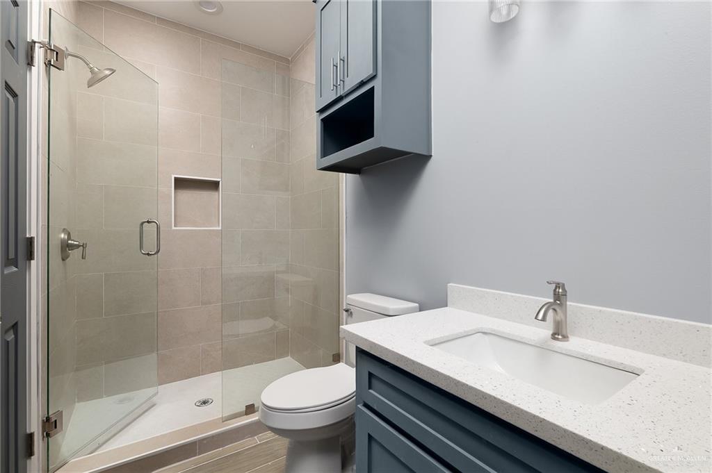 Photo 9 of 2602 Clearview Street