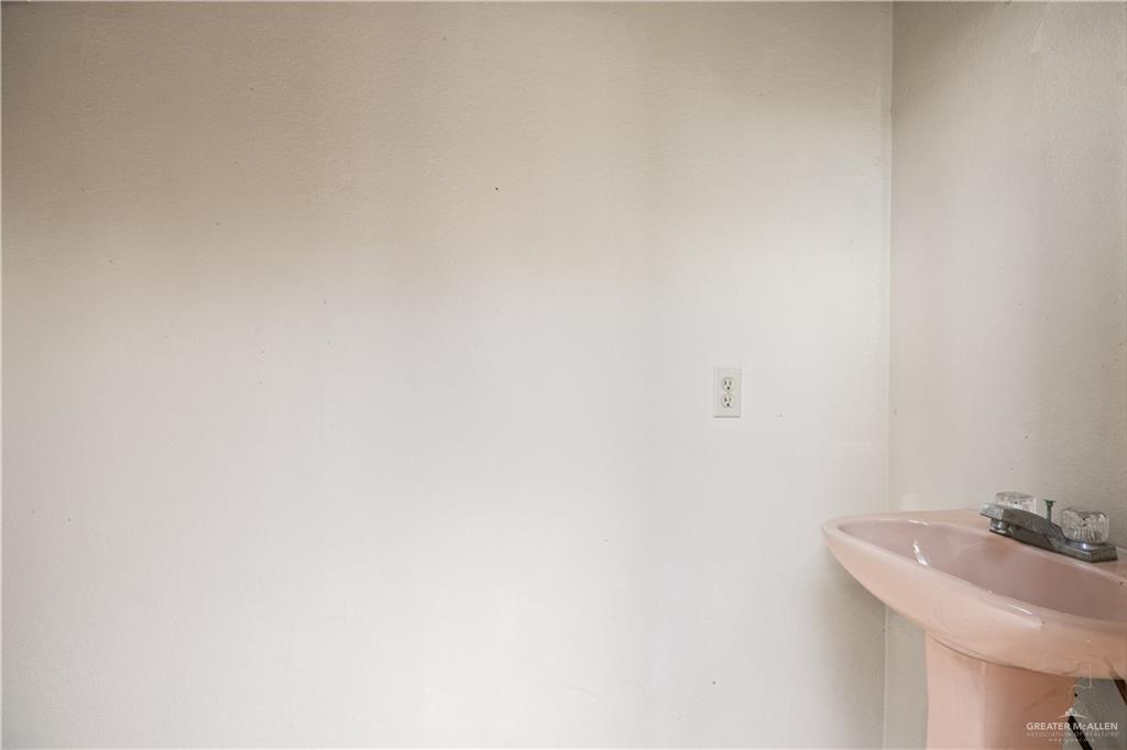 Photo 17 of 2605 28th Street
