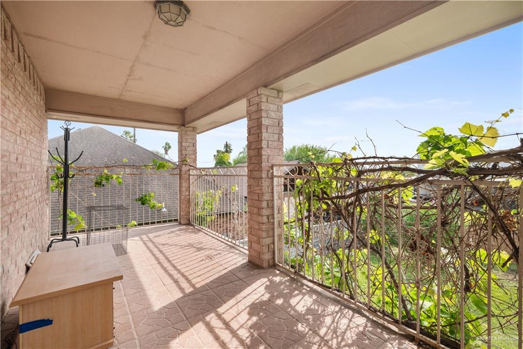 Photo 30 of 1509 Maltese Street