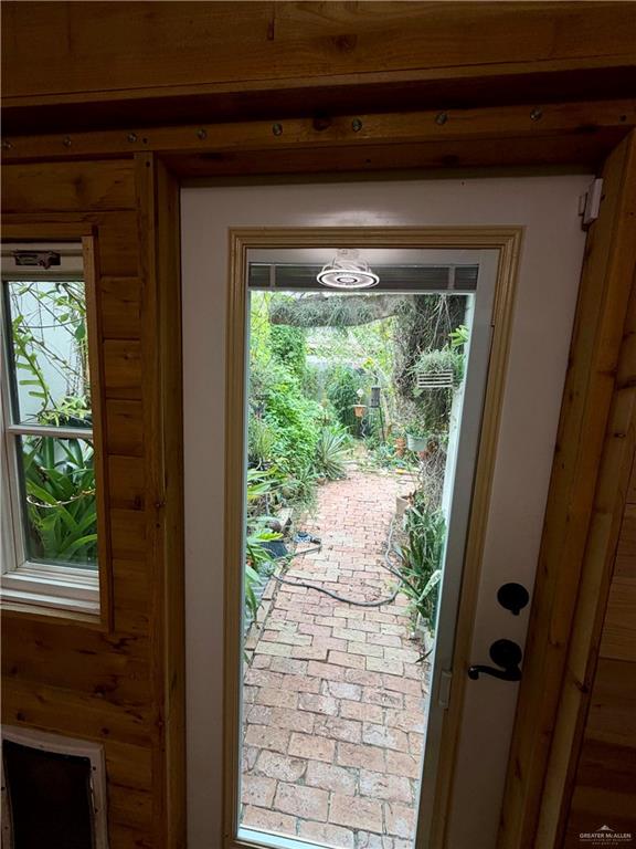 Photo 6 of 111 Shasta Avenue