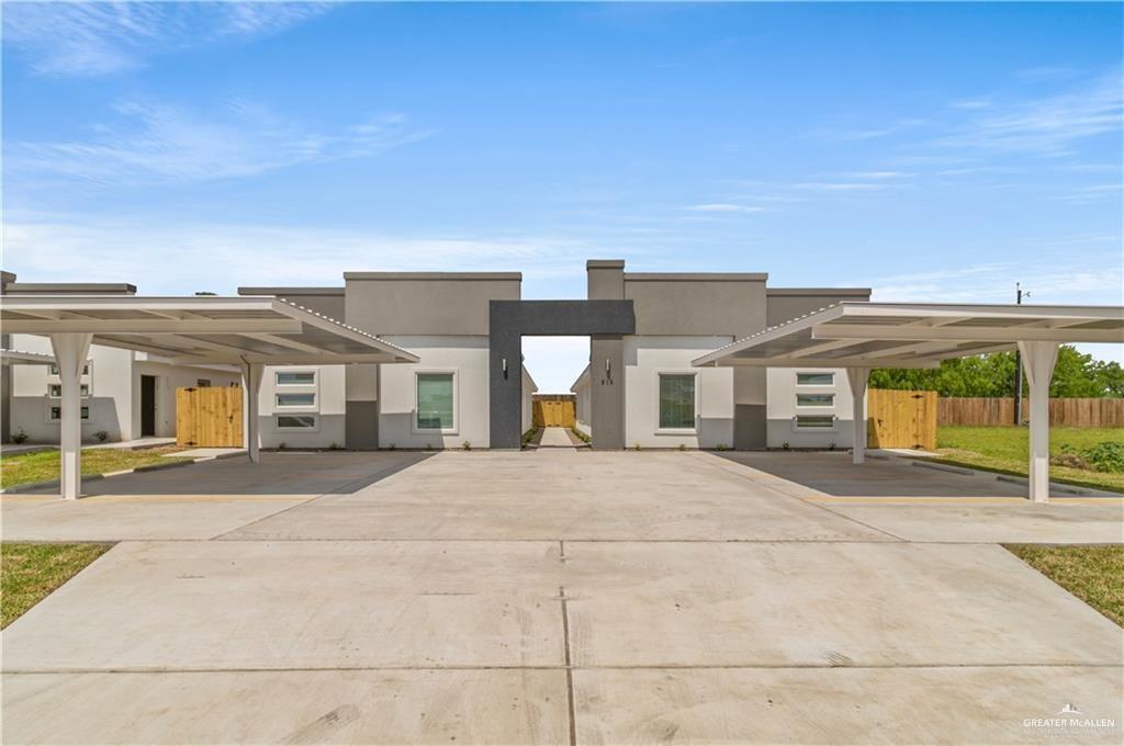 Photo 1 of 215 Diamond Avenue, Mission