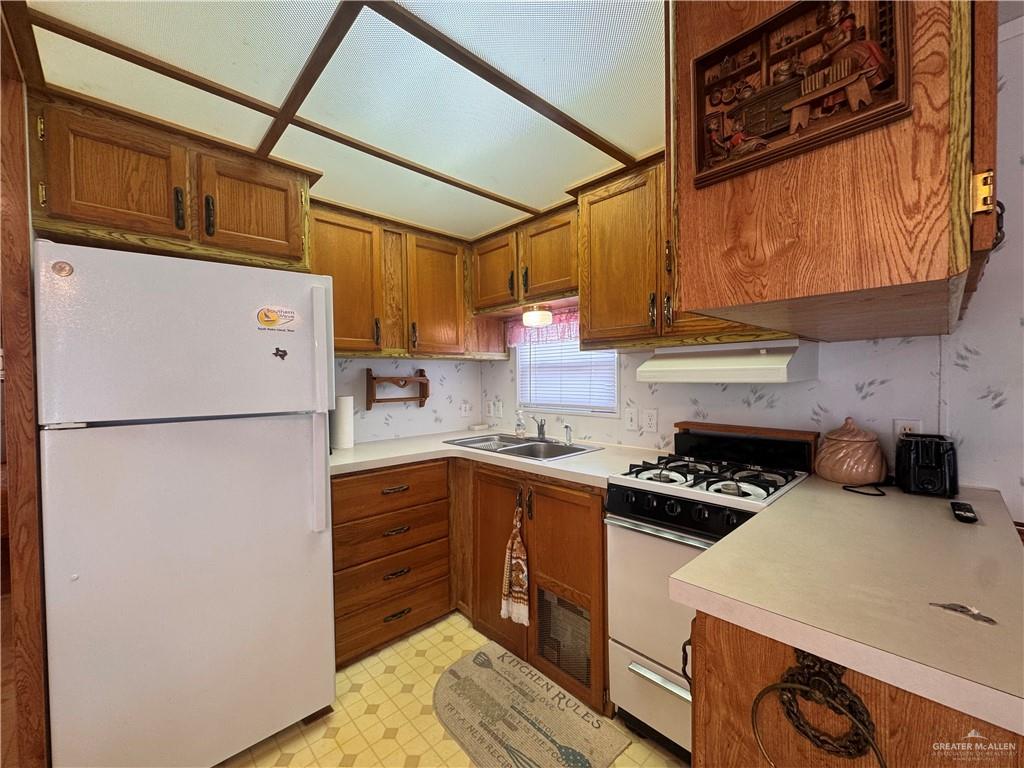 Photo 7 of 1433 Daytona Drive