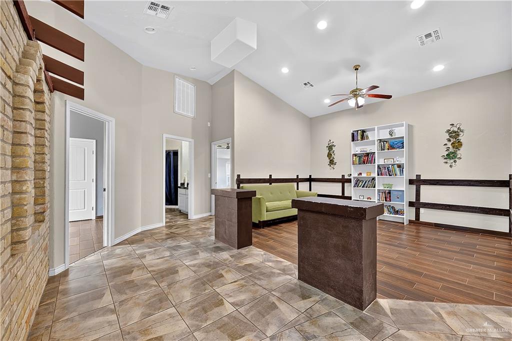 Photo 5 of 21201 Buck Fawn Drive