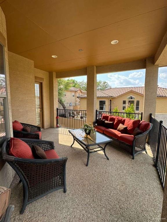 Photo 12 of 25346 Estancia Circle