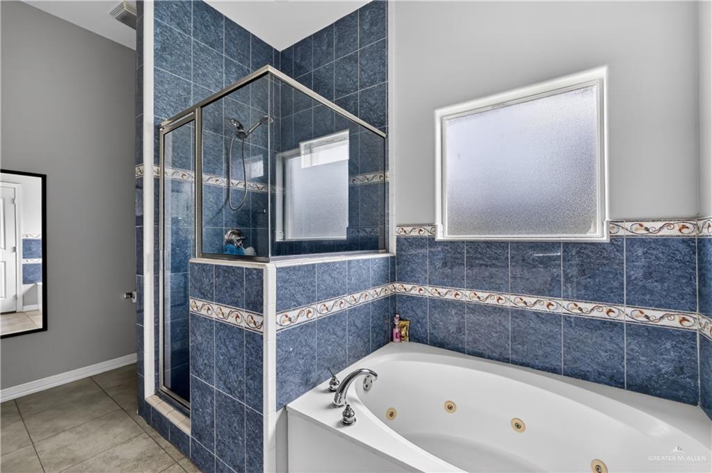 Photo 12 of 2715 Rhett Drive