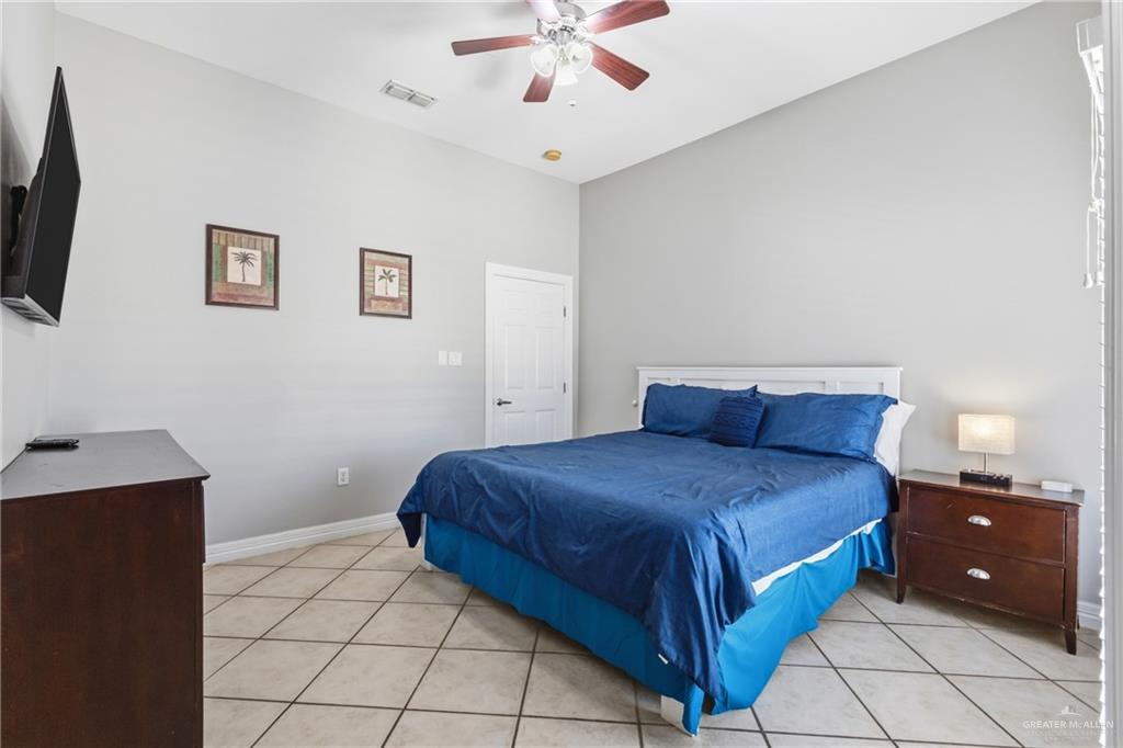 Photo 15 of 103 Gardenia Street #8