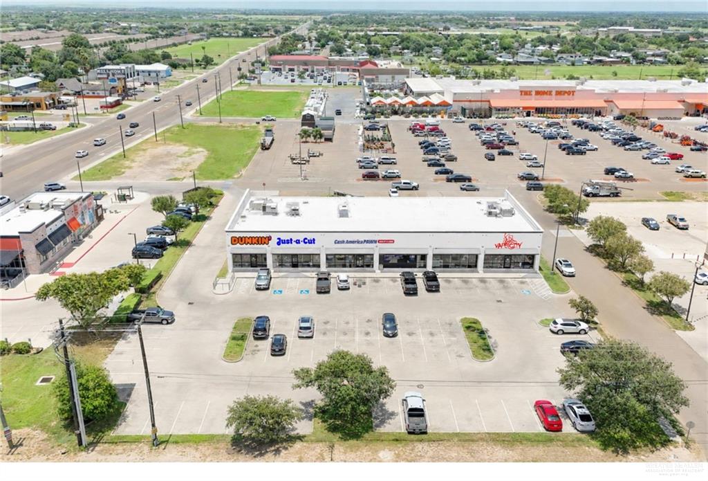 Photo 1 of 1504 Expressway 83 #4, Weslaco