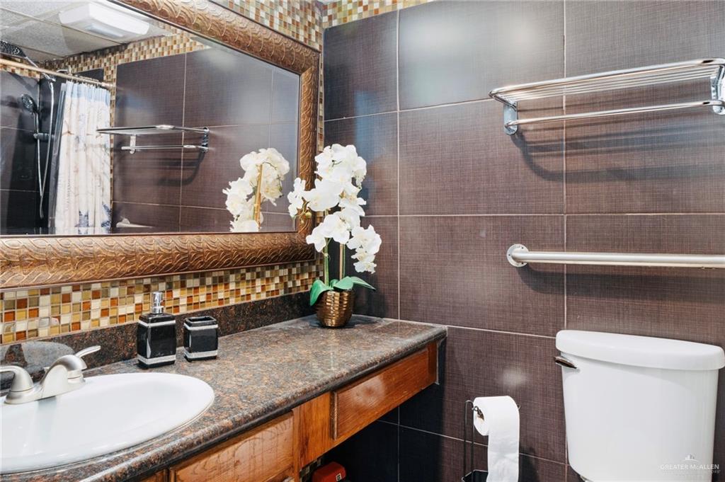 Photo 16 of 4901 Laguna Boulevard #604