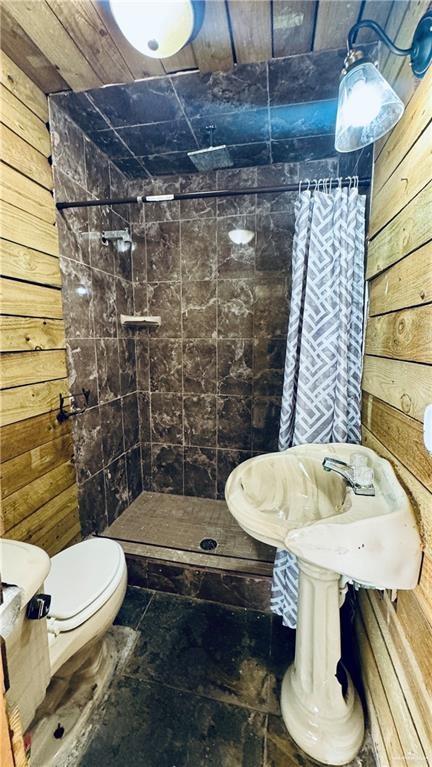 Photo 15 of 4004 White Oak Drive