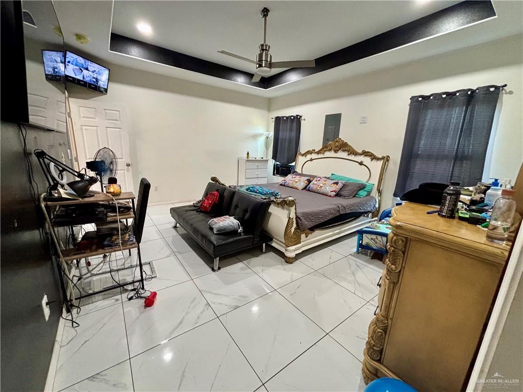 Photo 8 of 3714 Sawgrass Street