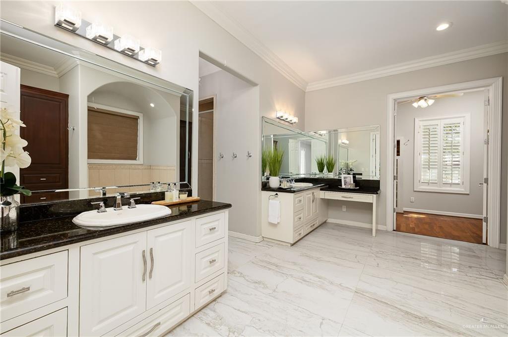 Photo 23 of 5601 4th Street