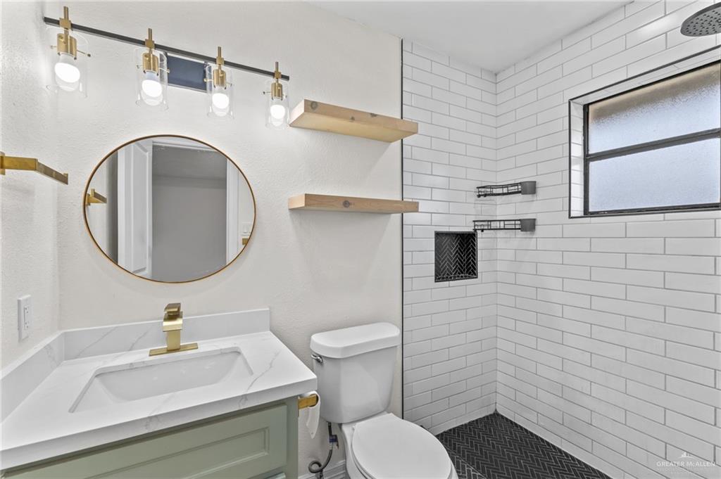 Photo 10 of 104 Aldrin Street
