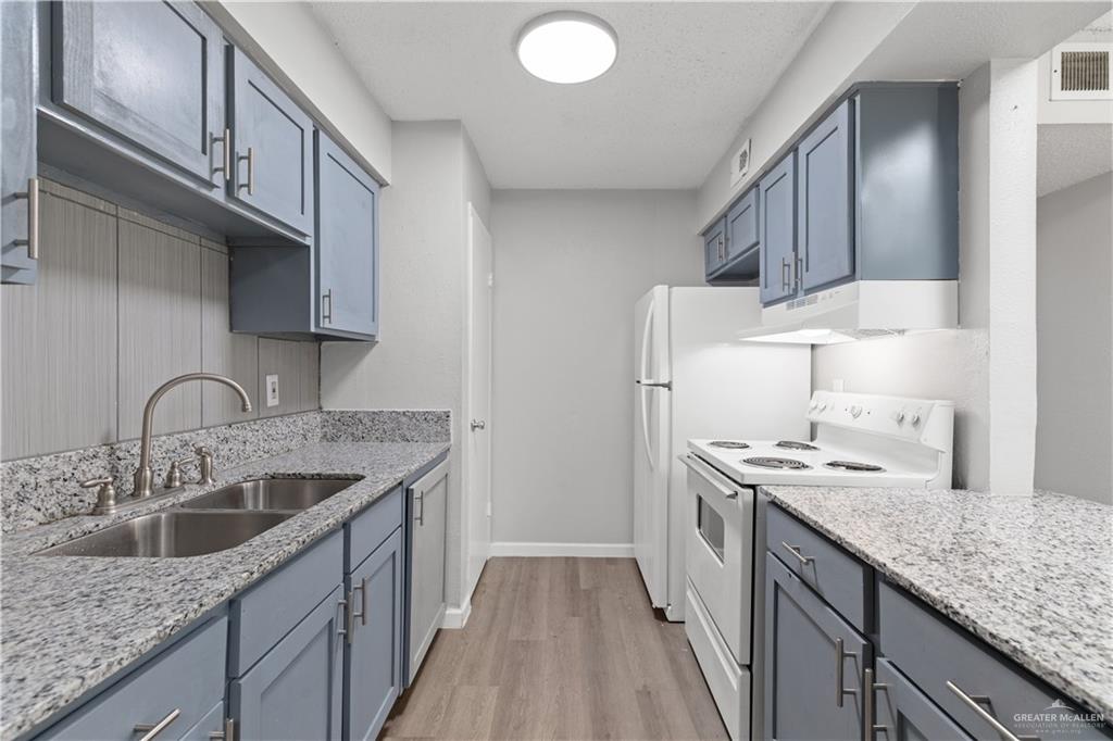 Photo 6 of 2425 Barnard Road #ujnit 1-A