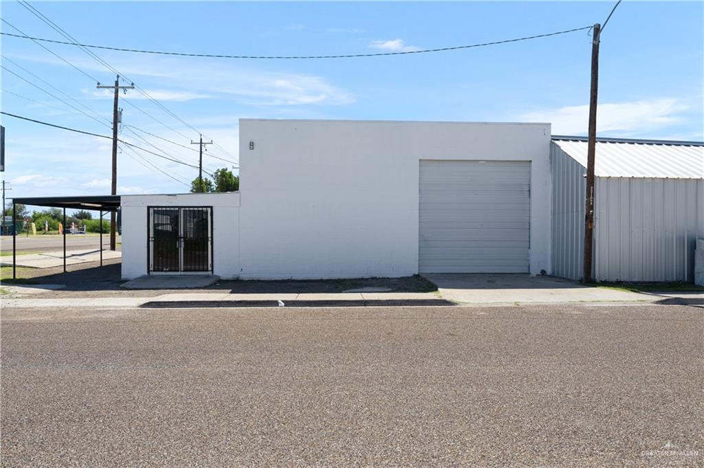 Photo 5 of 1006 Expressway 83