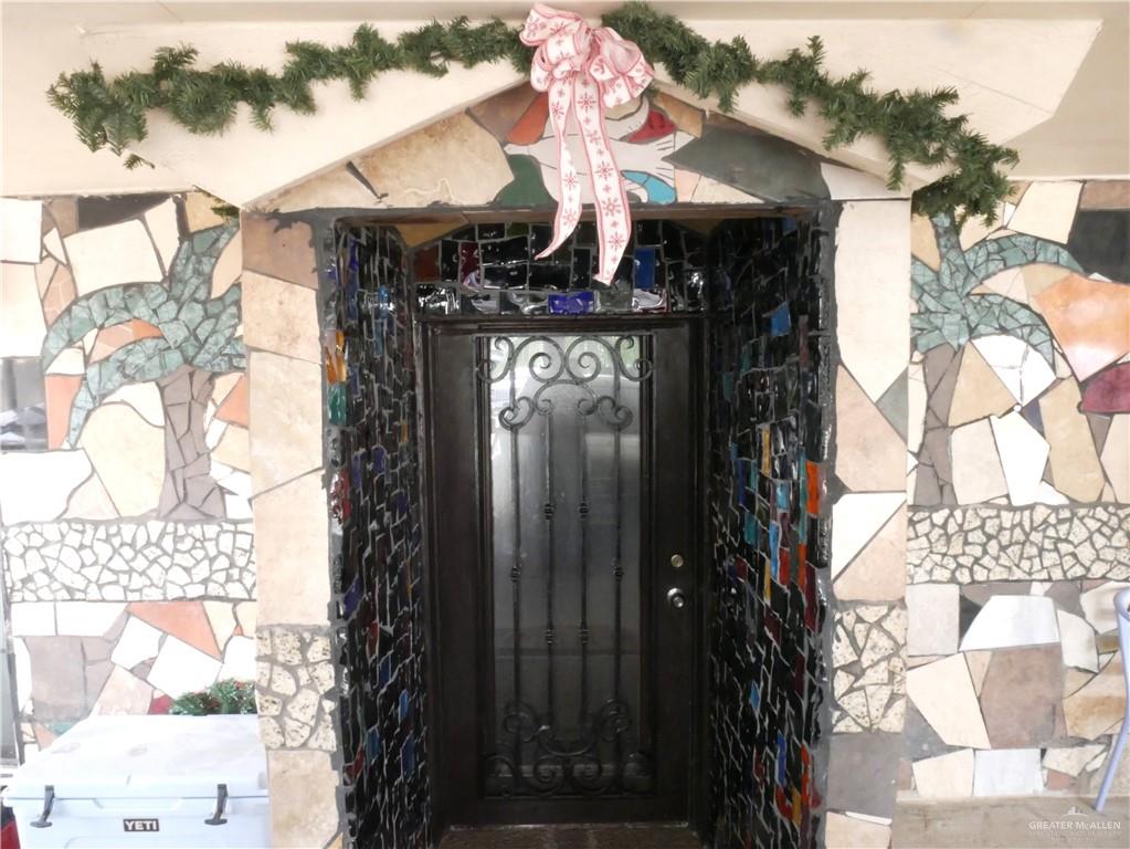 Photo 5 of 1212 Bobby Drive