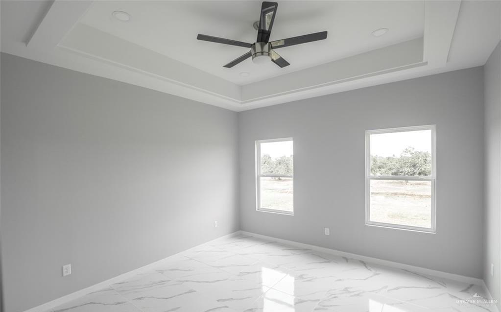 Photo 9 of 1321 Dawes Avenue
