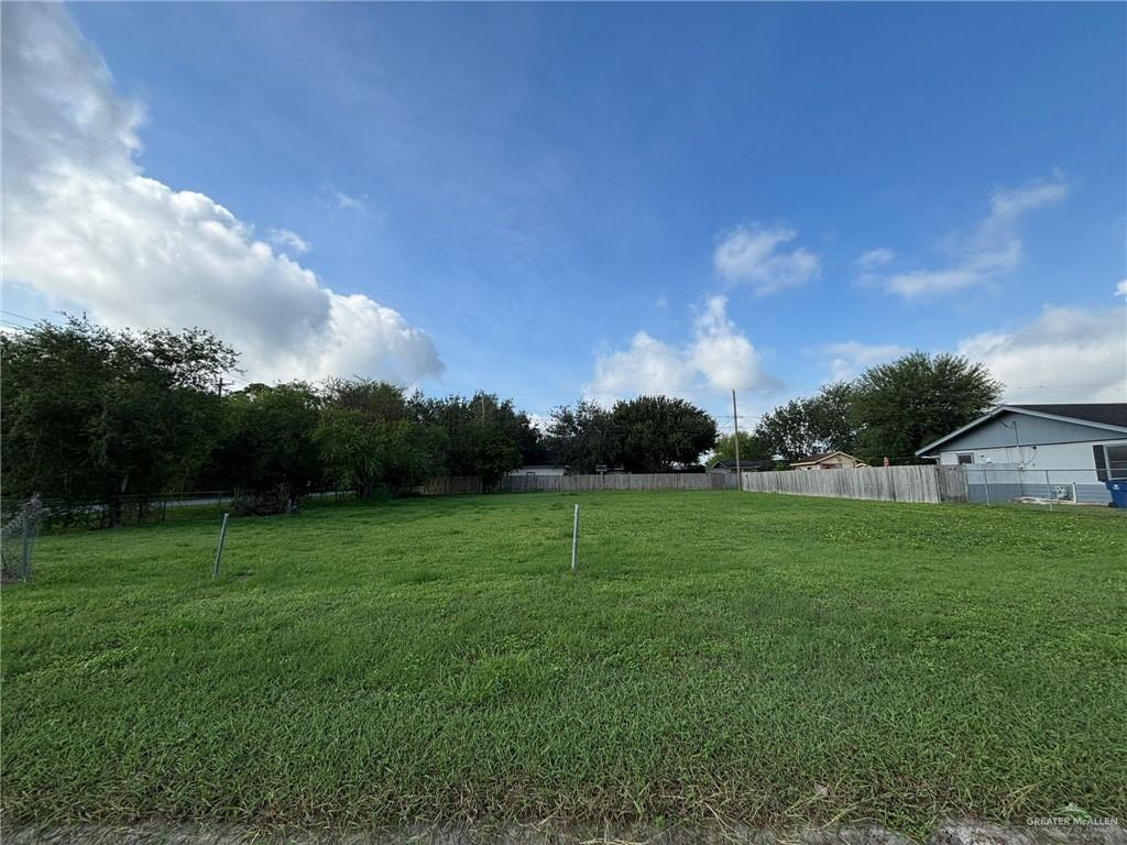 Photo 3 of 16635 Kika De La Garza Street