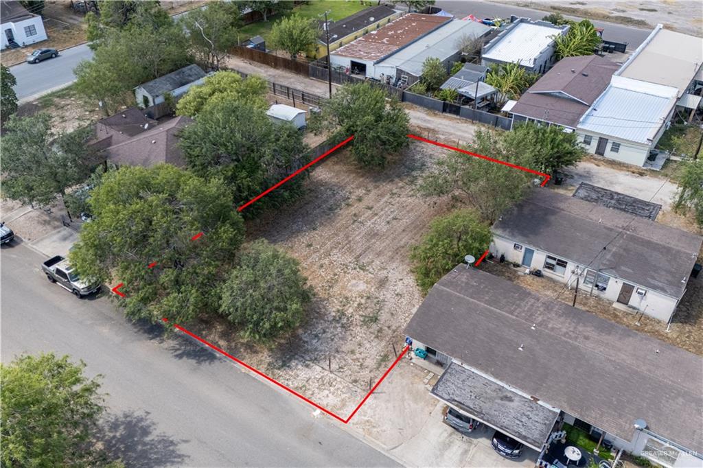 Photo 4 of 208 Primrose Avenue