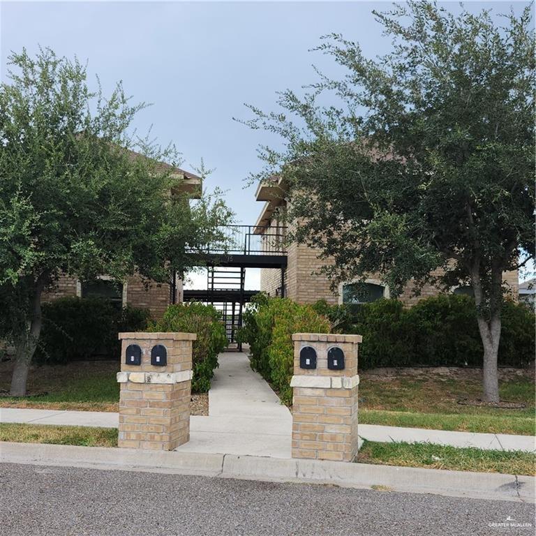 Photo 1 of 515 Lotto Lane #4, Edinburg