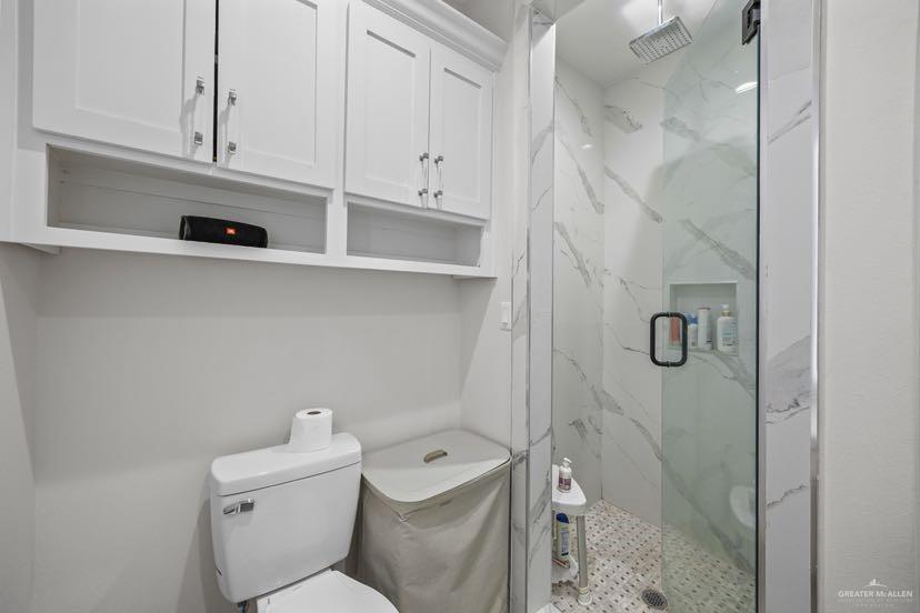 Photo 11 of 411 Silver-Spur Drive