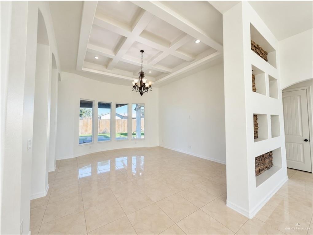 Photo 4 of 2612 Peace Avenue