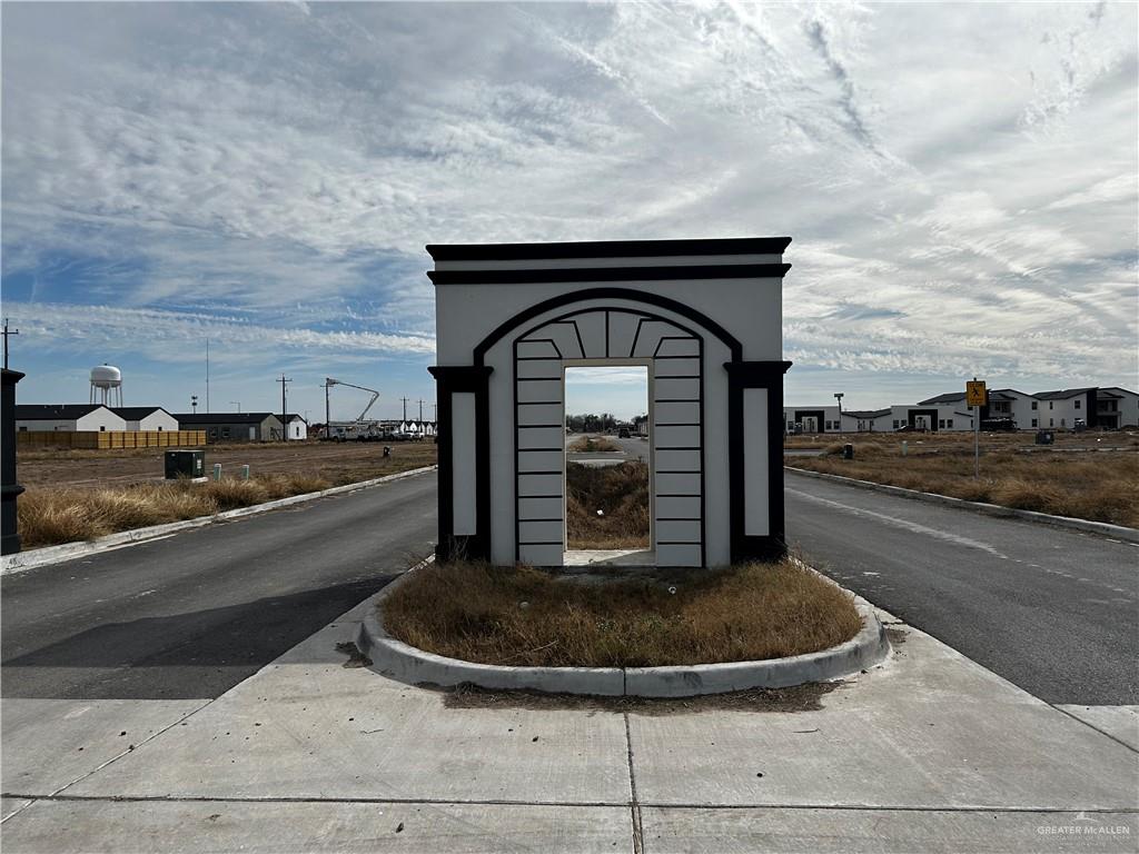 Photo 1 of 708 Dominion Drive, Weslaco
