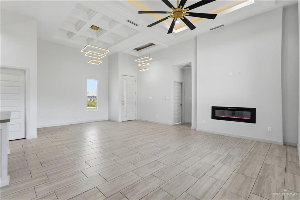 Photo 6 of 2806 Retama Street