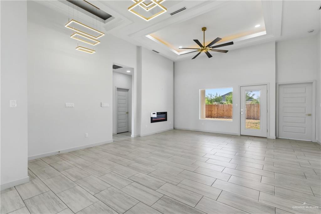 Photo 7 of 2806 Retama Street