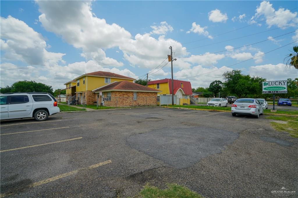 Photo 10 of 2911 and 2913 Veterans Boulevard