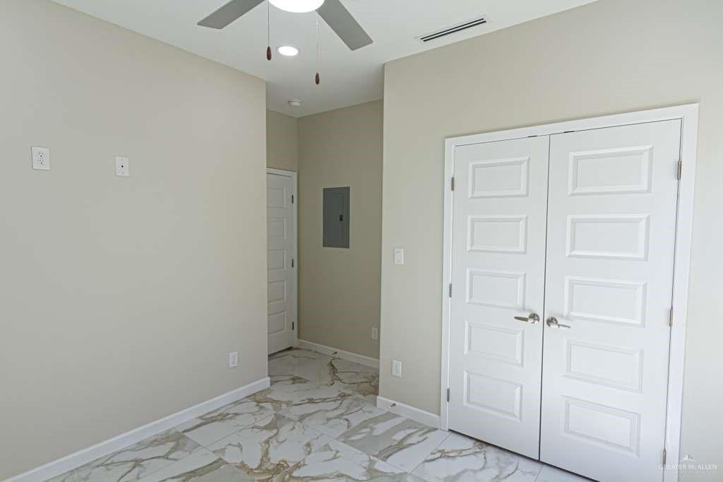Photo 5 of 501 Emerald Avenue