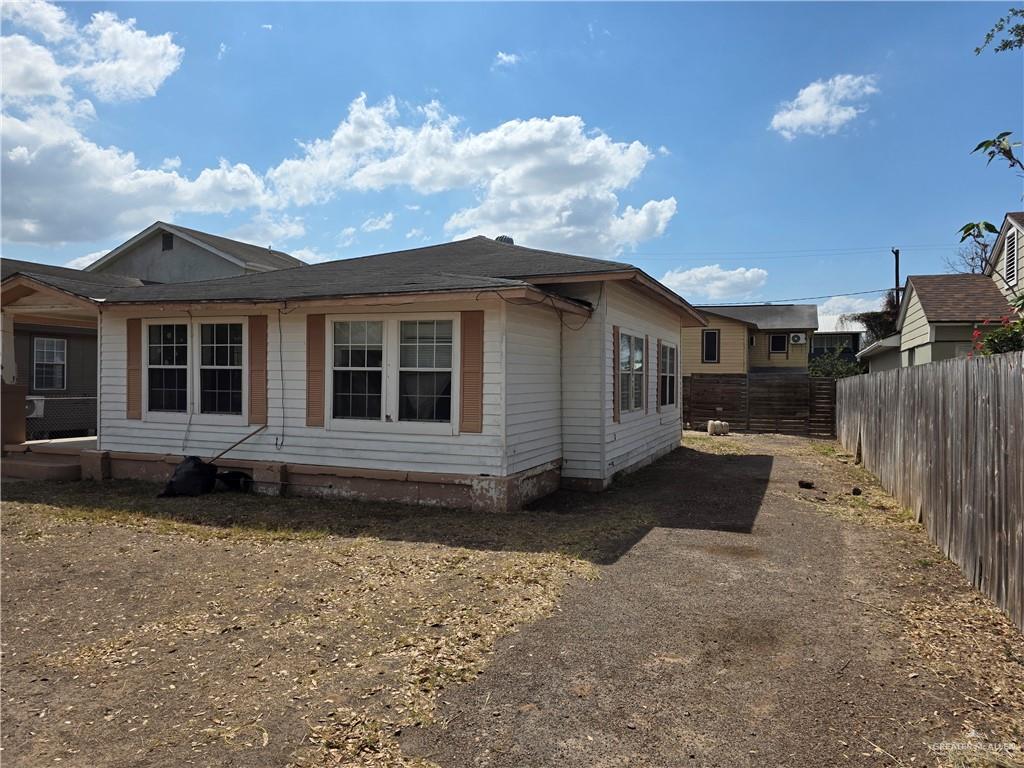 Photo 2 of 1321 Saint Marie Street