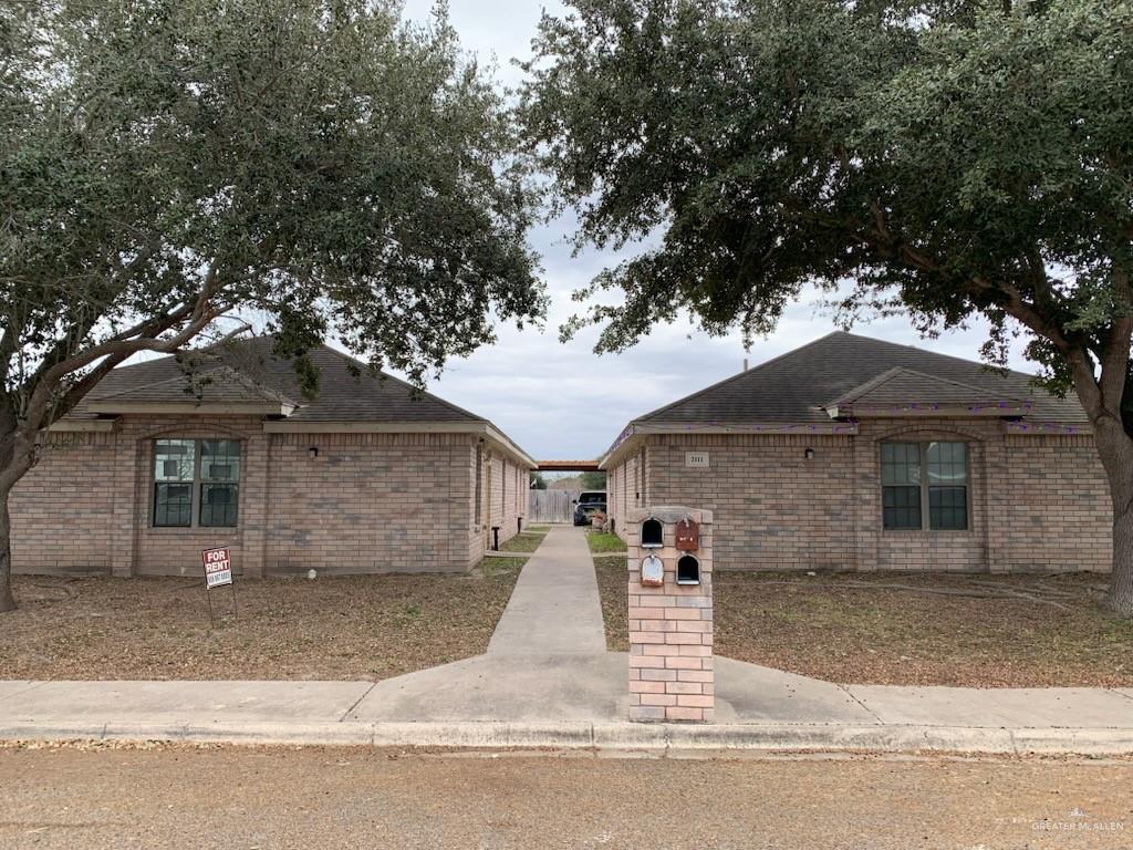 Photo 1 of 2111 Aruba Drive #1, Edinburg