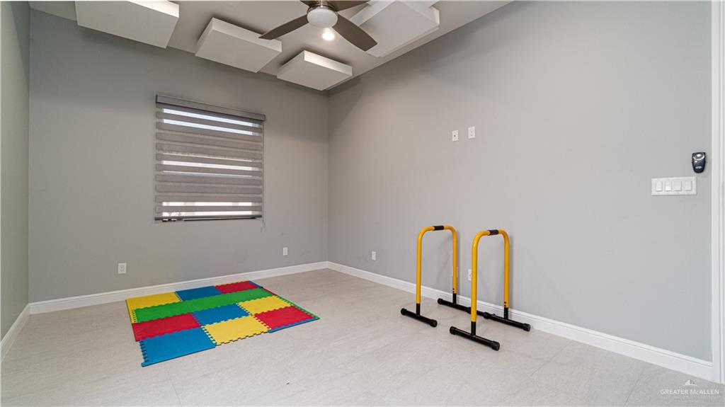 Photo 11 of 3501 Amethyst Avenue