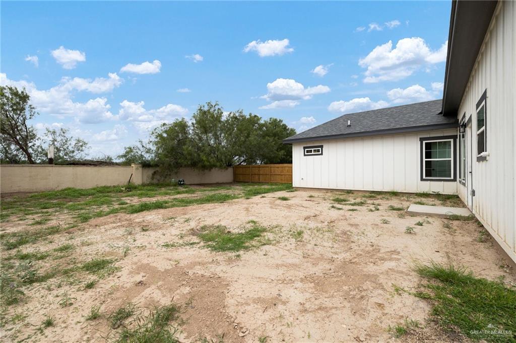Photo 19 of 1058 Valeria Street