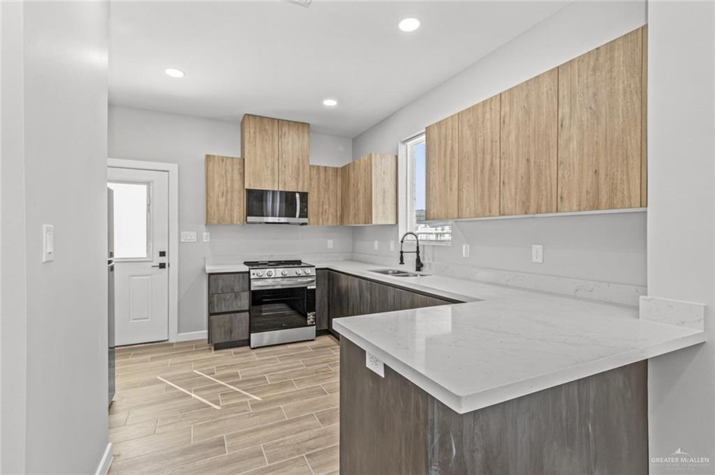 Photo 3 of 101 San Jose Drive #2