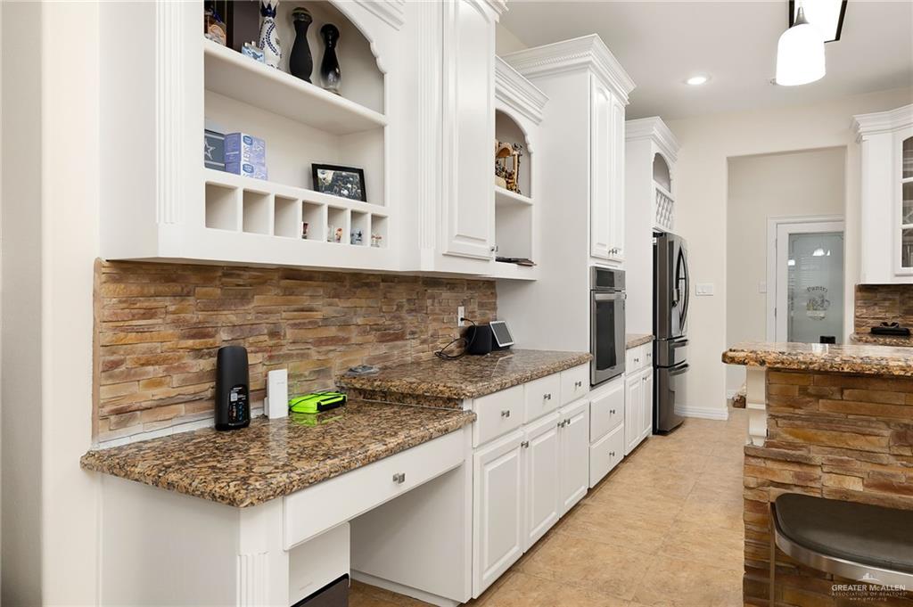 Photo 6 of 3102 Ginger Avenue