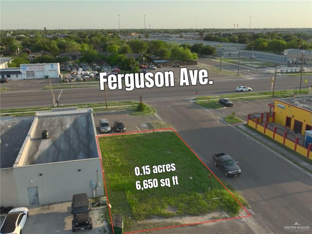 Photo 2 of 809 Ferguson Street