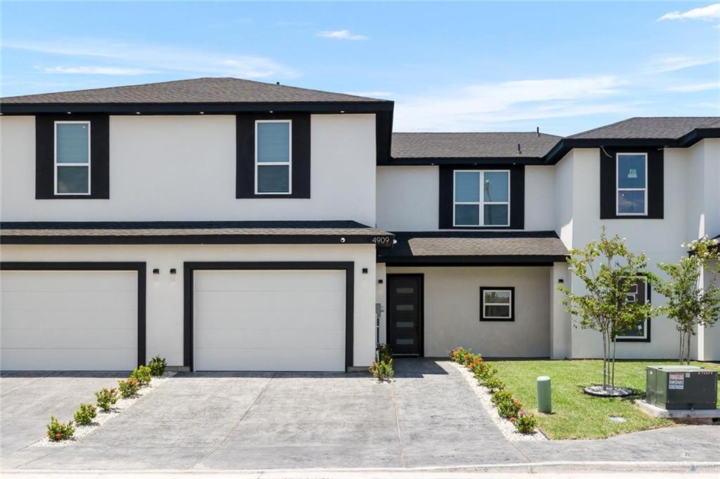 Photo 1 of 4909 Sequoia Avenue, McAllen