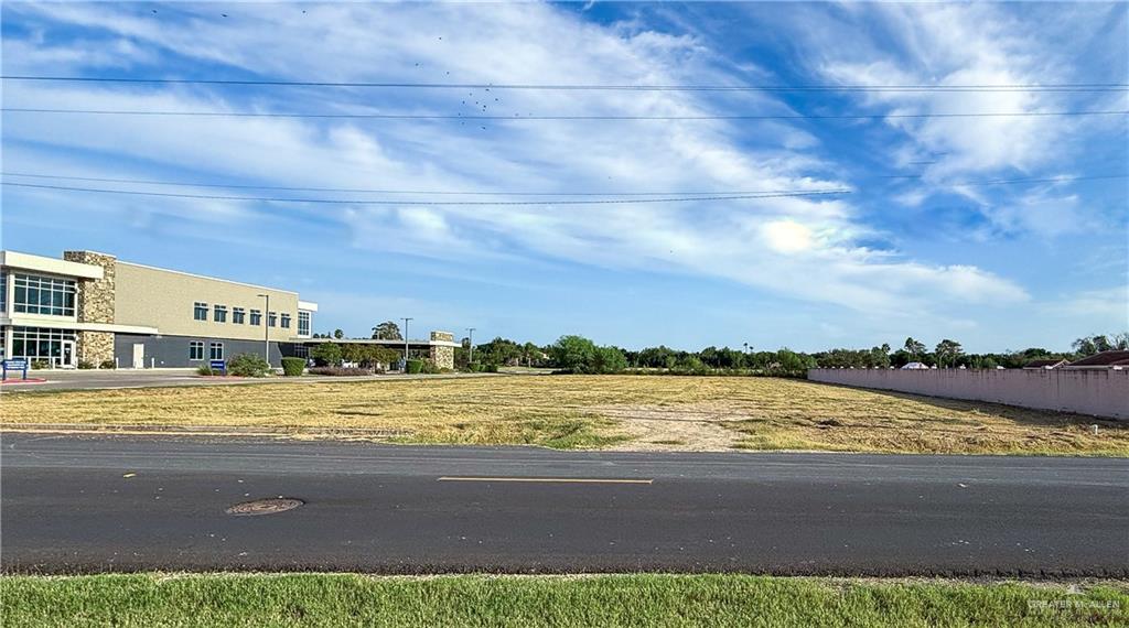 Photo 1 of 900 Northgate Lane, McAllen