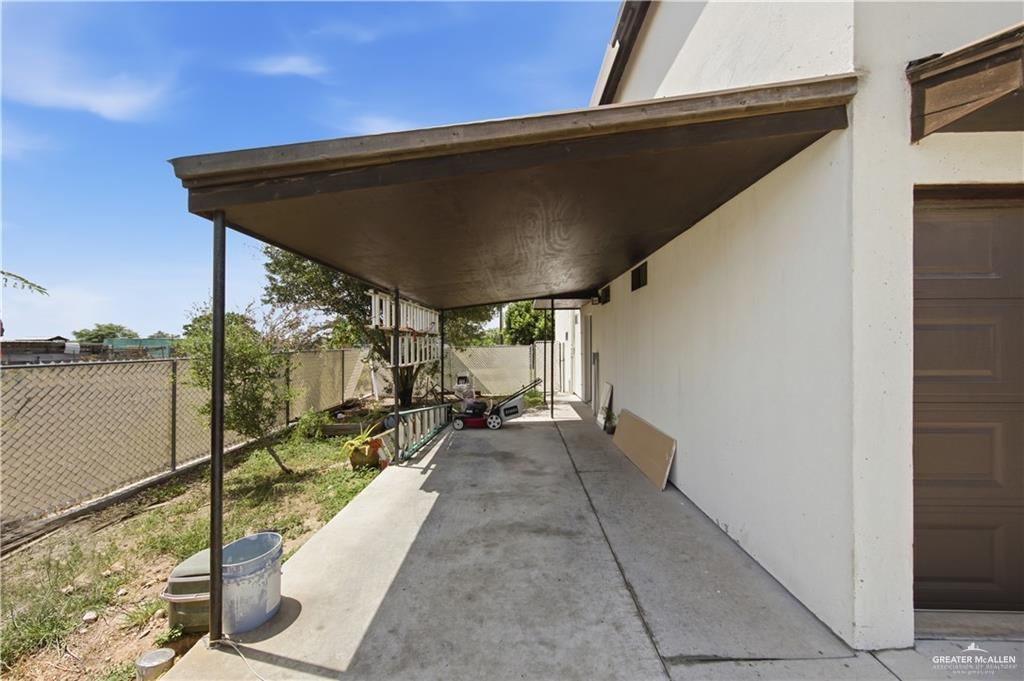 Photo 15 of 1000 Aurora Valley Drive