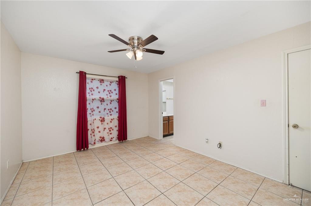 Photo 6 of 1511 Evergreen Avenue