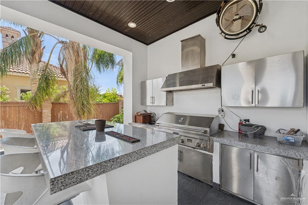 Photo 20 of 3907 El Jardin