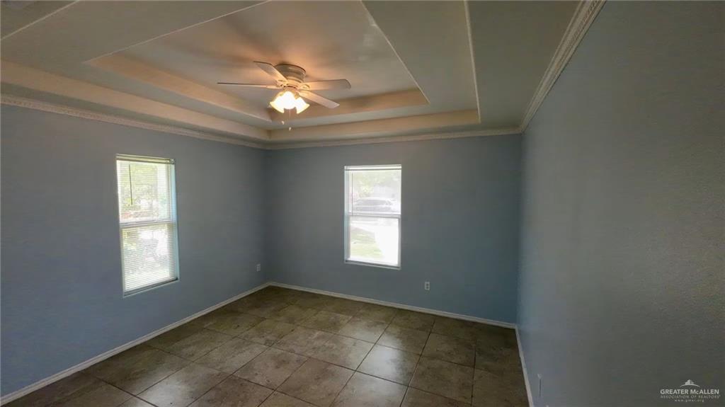 Photo 7 of 3048 Lucille Avenue