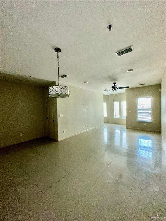 Photo 9 of 418 Newport Avenue #2