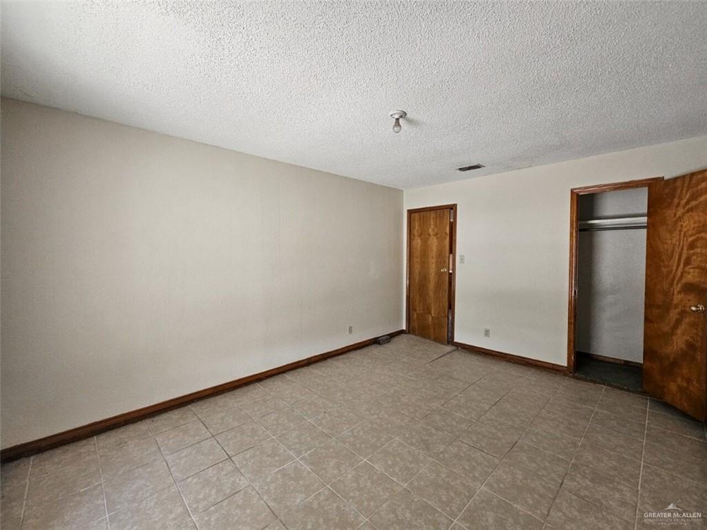 Photo 14 of 7706 Jasman Road
