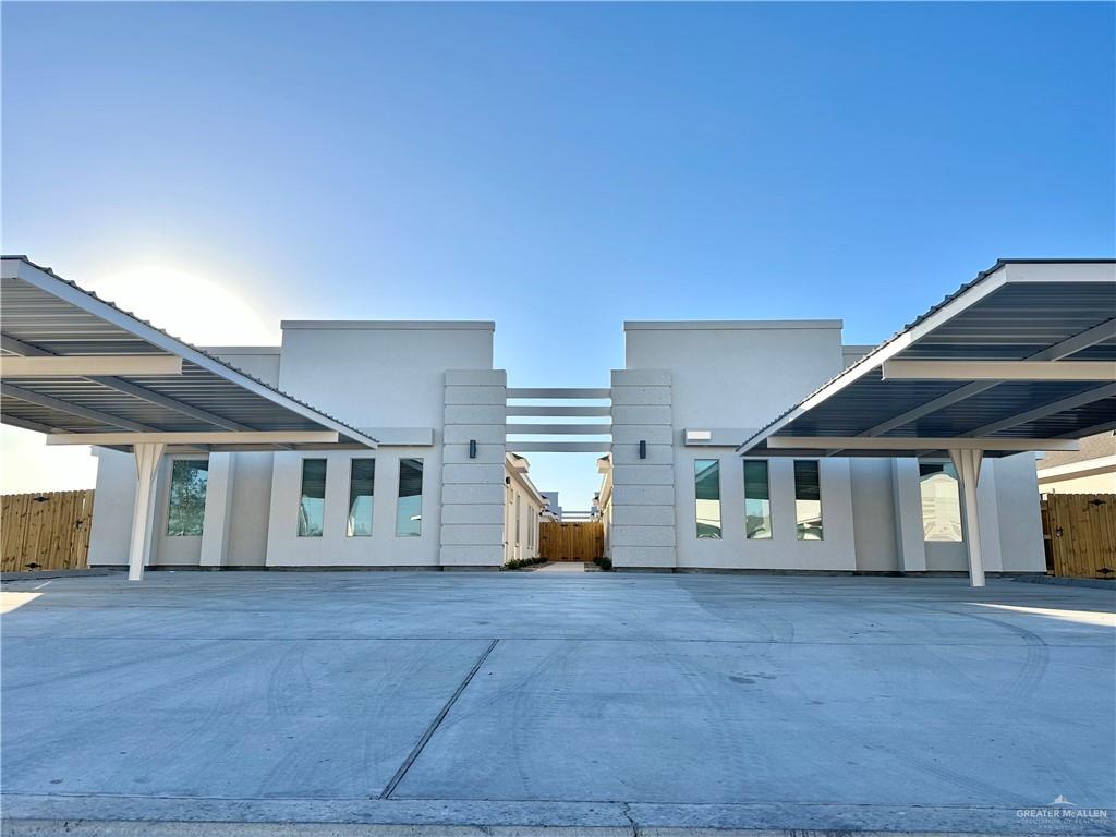 Photo 1 of 1307 Lore Drive, Weslaco