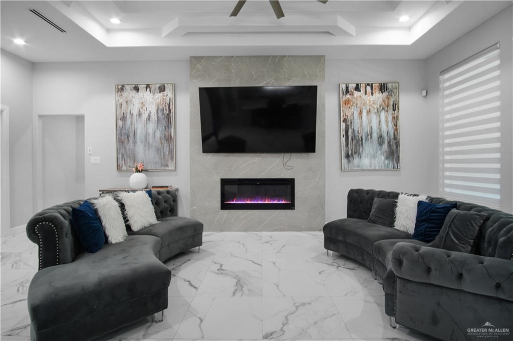 Photo 13 of 1507 Stonegate Drive