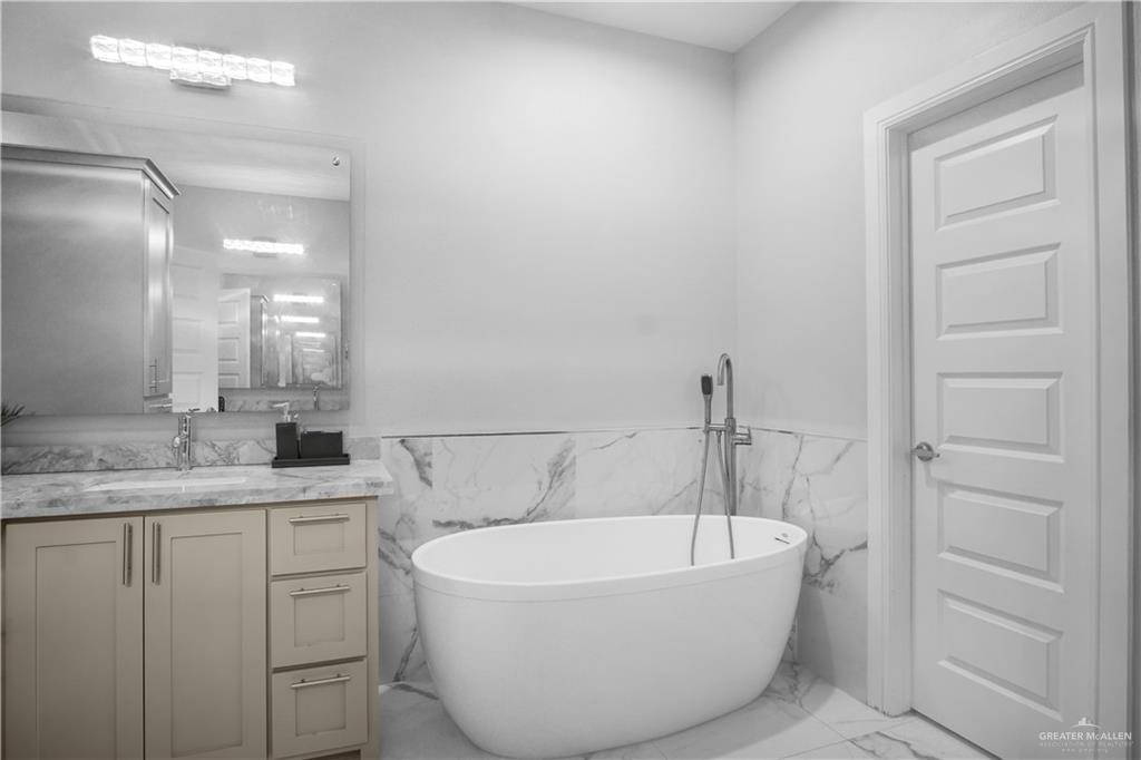 Photo 15 of 1507 Stonegate Drive