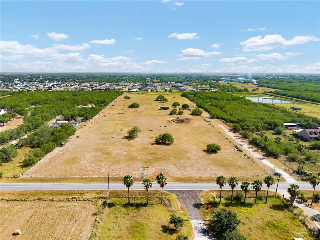 Photo 4 of 4105 Benito A Ramirez Road